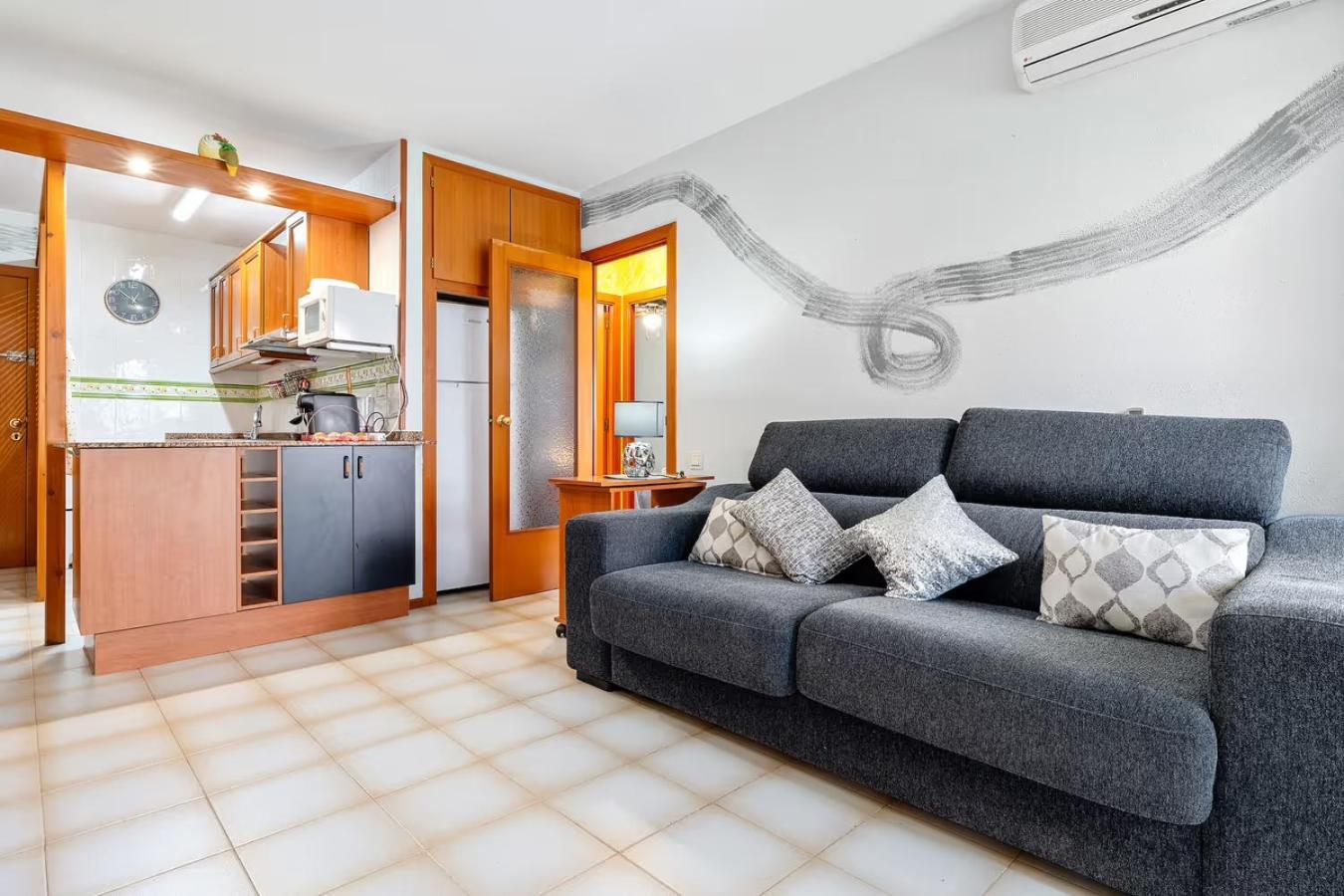 Appartement Bumbai à Creixell Extérieur photo